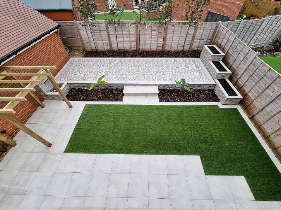 Landscaped garden in Whiteley