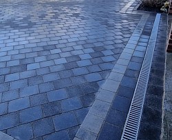 Block paving driveway installation in Hampshire