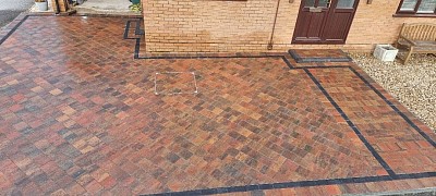 Block paved driveway installed in Hampshire