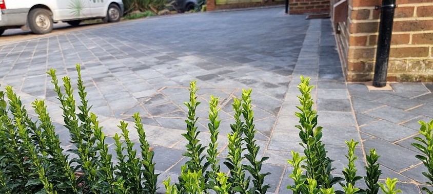 Block paving driveway contractor